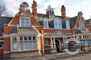 Teddington Carnegie Library