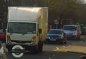 Chiswick-moving-truck