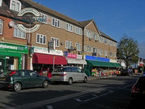 Motspur-Park-Shops