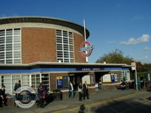 Arnos-Grove-Station