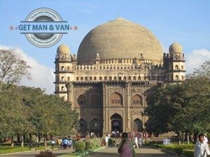 Gol-Gumbaz