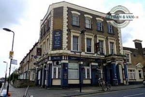 Lower-Clapton-Pub